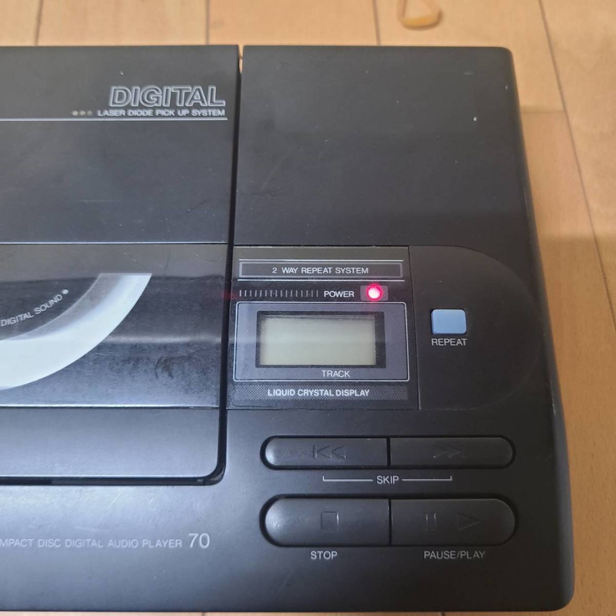 Yahoo!オークション - crown CD-70 CDプレーヤー クラウン Yahoo!オークション - crown CD-70 CDプレーヤー クラウン