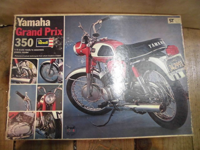 Yahoo!オークション - 当時物 未組立 Revell レベル YAMAHA Yahoo!オークション - 当時物 未組立 Revell レベル YAMAHA