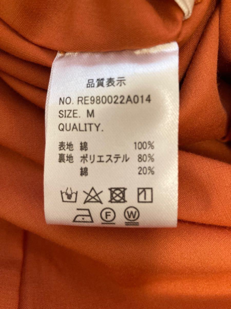 レトロガール　ワンピース　サイズM 薄手なので重ね着できます。裏地着いてます。新品未使用　自宅保管品。オレンジとブラウンの間です。