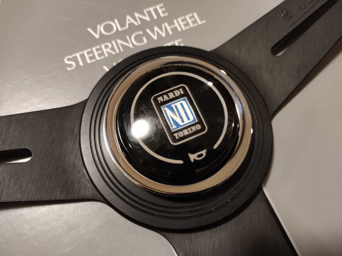 極美品 ナルディ NARDI クラシック ウッド ブラックスポーク