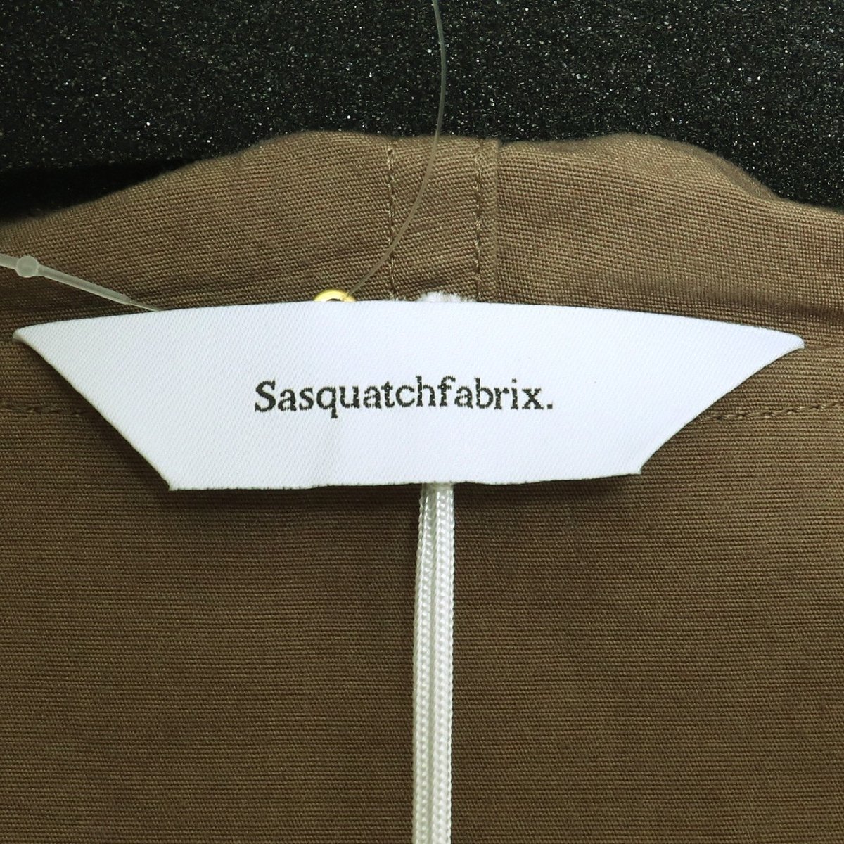 未使用 定価110000円 サスクワァッチファブリックス SASQUATCH FABRIX. 見つめる貌 OVER COAT ベージュ M 22IN-RM-AWJKM01 オーバーコート_画像4