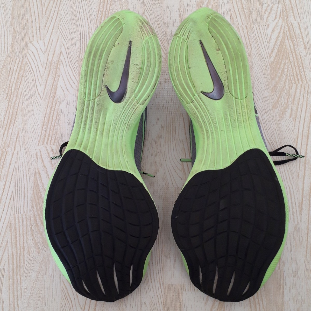 新品➕オマケ付】初代NIKEヴェイパーフライNEXT% 27.5cm-