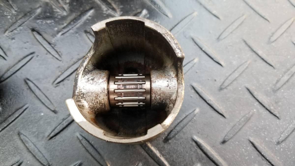 希少 ジムニー SJ30 LJ50 シリンダー ブロック ピストン 希少 ジムニー SJ30 LJ50 シリンダー ブロック ピストン