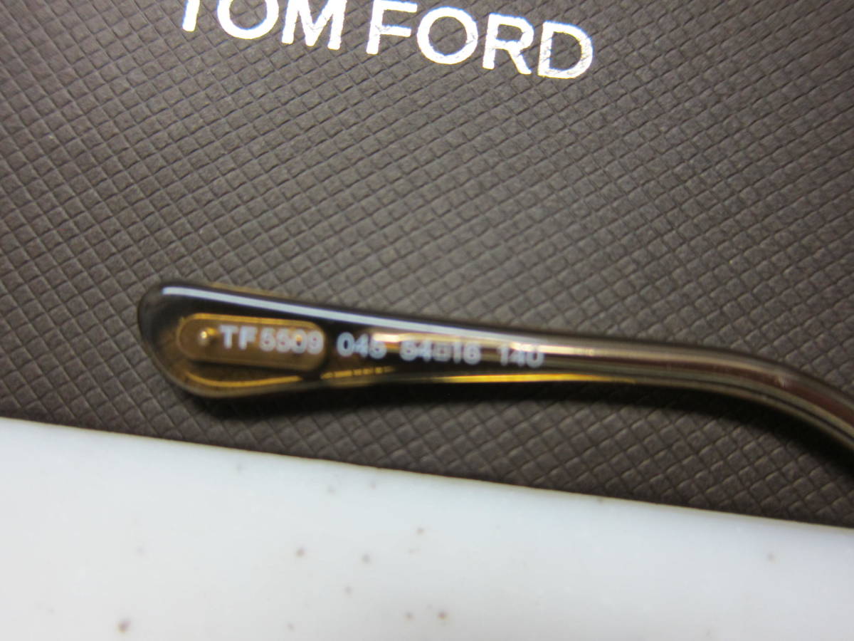 TOM FORD　レディースフルリムフレーム　品番：FT 5509 045