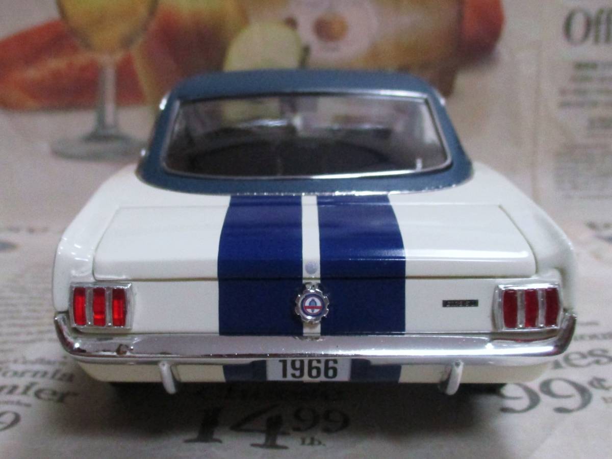  ultra rare * world 564 pcs *GMP/ACME*1/18*1966 Shelby GT350 Prototype white / blue 