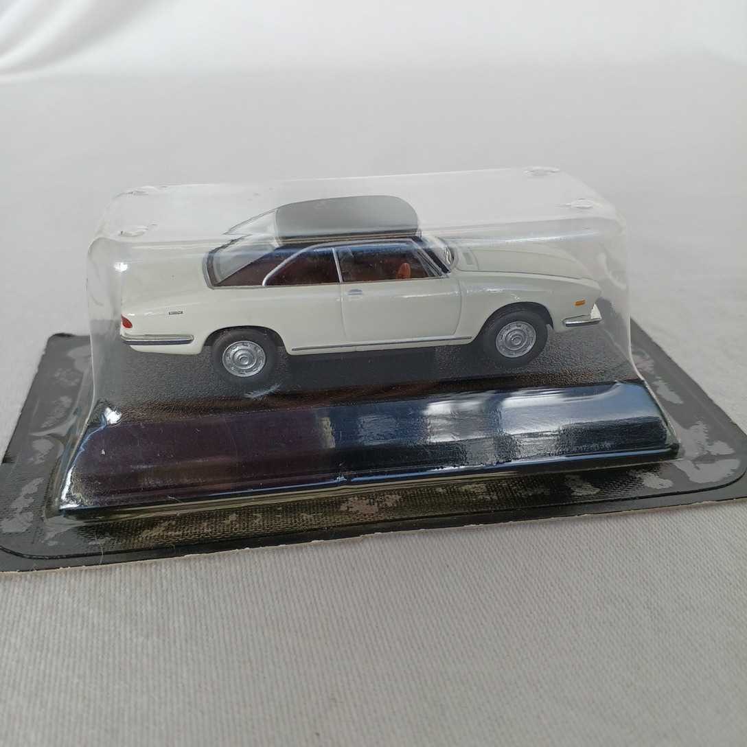  Konami out of print famous car collection 1/64 Nissan Skyline GTR(PGC10) 1969 Mazda Luce rotary coupe (M13P) 1969 2 piece set minicar 