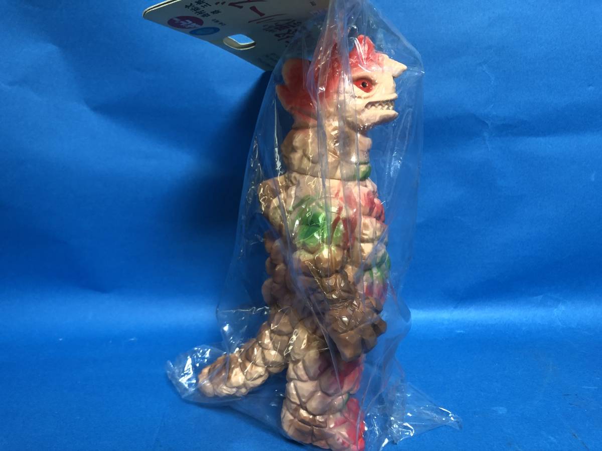 ヤフオク! - バンダイ ブルマァク 帰ってきたウルトラマン ゴ...