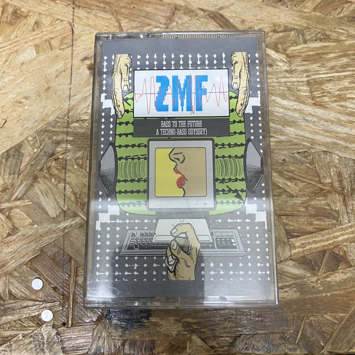 シHIPHOP,R&B ZMF - BASS TO THE FUTURE アルバム,名作!! TAPE 中古品_画像1