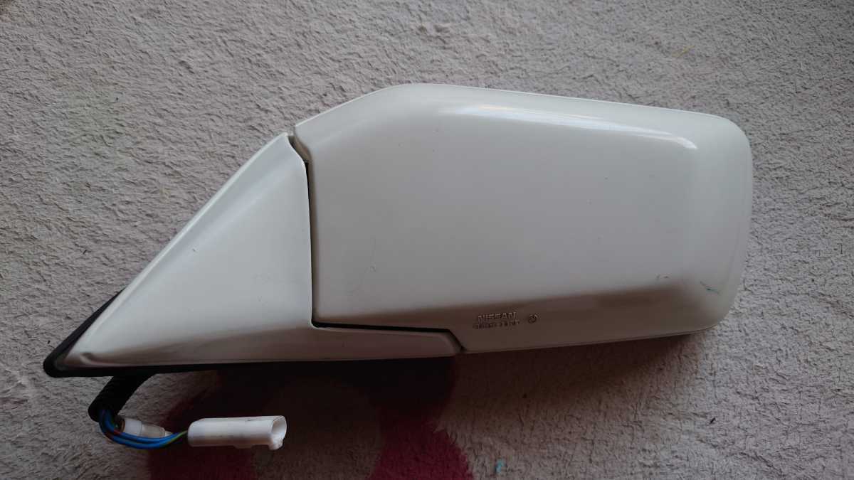 HR31 Nissan Skyline original door mirror retractable IKI R31