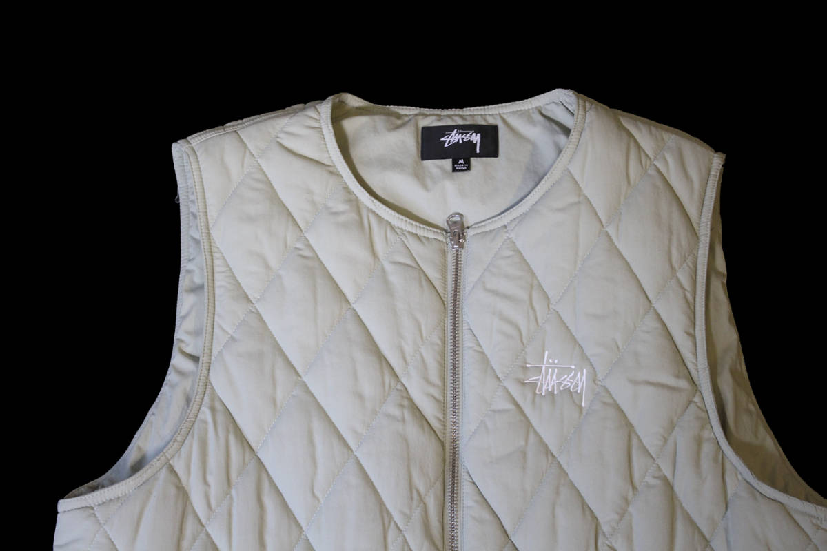 STUSSY DIAMOND QUILTED VEST SIZE M