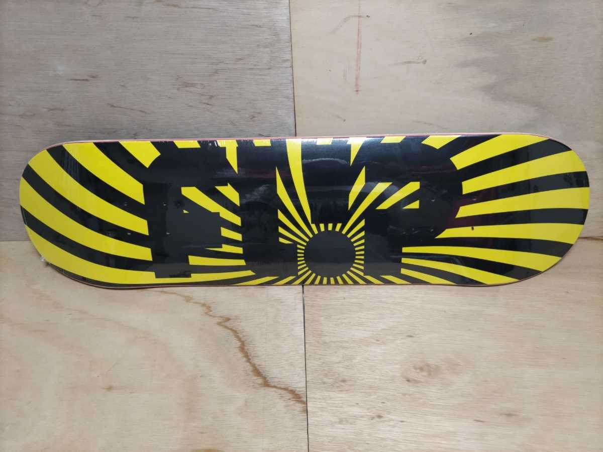 【大放出セール】 flip フリップ　8.19×32　スケートボード　デッキ　正規品 デッキ