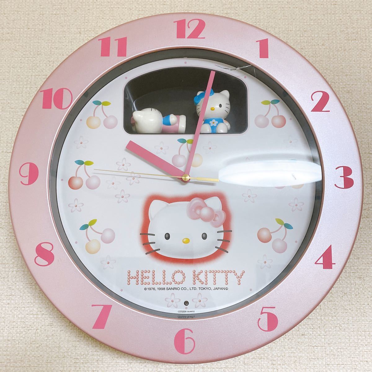 ハローキティ壁掛け時計メロディー時報付き からくり時計 HELLO KITTY キティちゃん