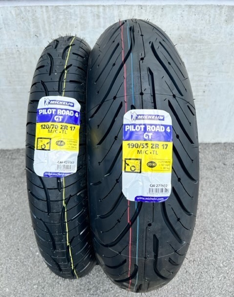Yahoo!オークション - 新品 2021年製 MICHELIN PILOT ROAD...
