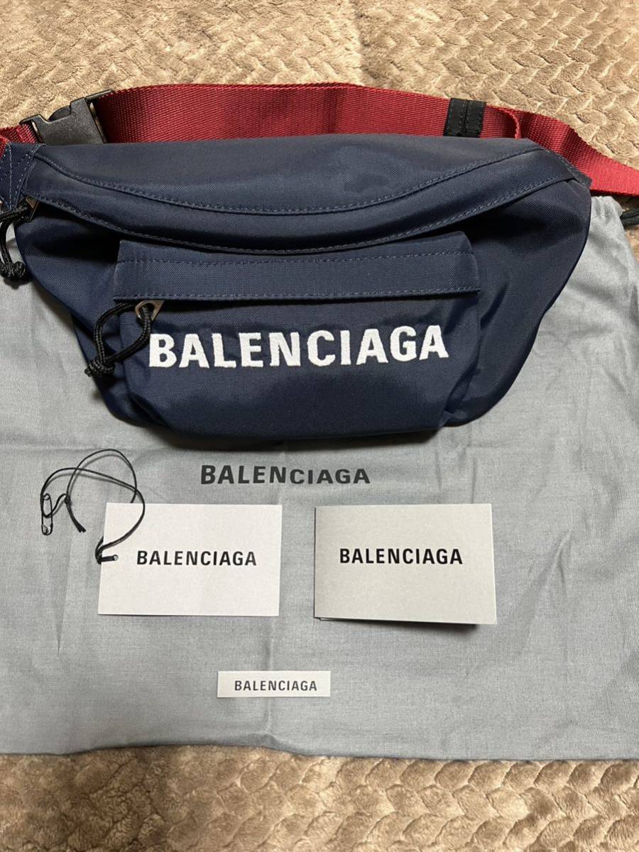 新品未使用BALENCIAGA バレンシアガ ウエストバッグ ウエストポーチ