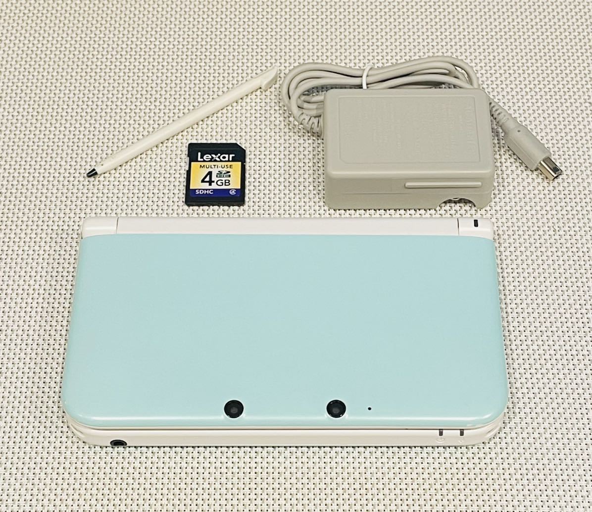 ニンテンドー3DS LL ミントホワイト本体動作品　送料無料　付属品付き　任天堂 Nintendo