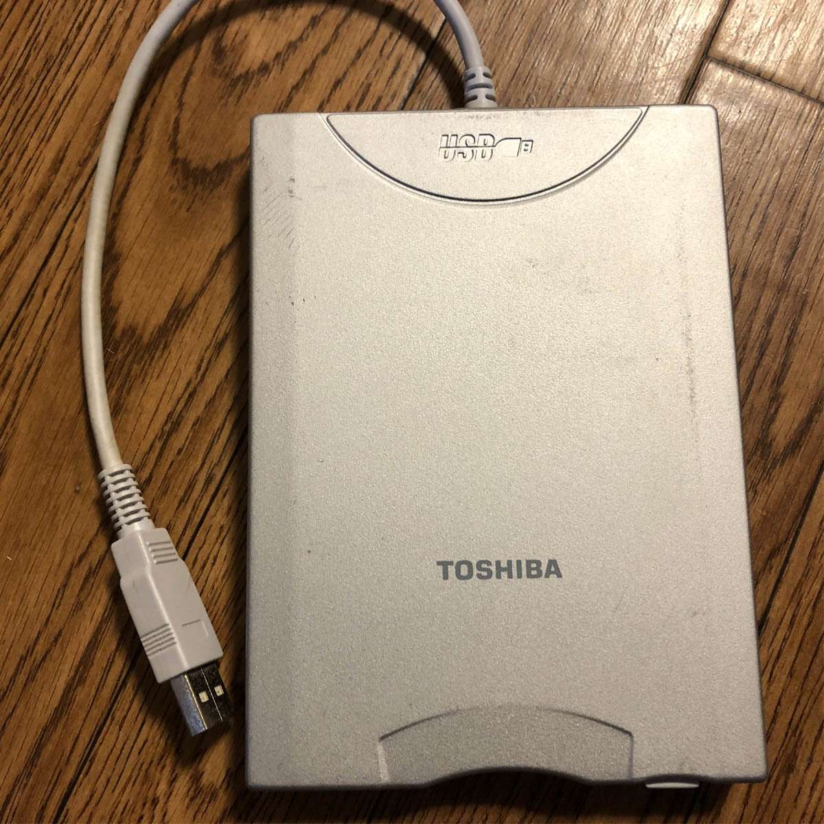 Toshiba 東芝 PA2680U 3.5インチ フロッピーディスクドライブ USB FLOPPY DISK DRIVE FDD YEDATA YD-8U10