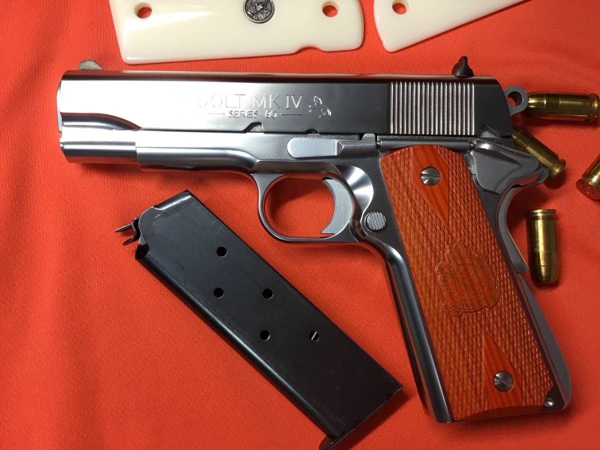 MGC コルト コンバット コマンダー シルバー モデルガン 美品 貴重