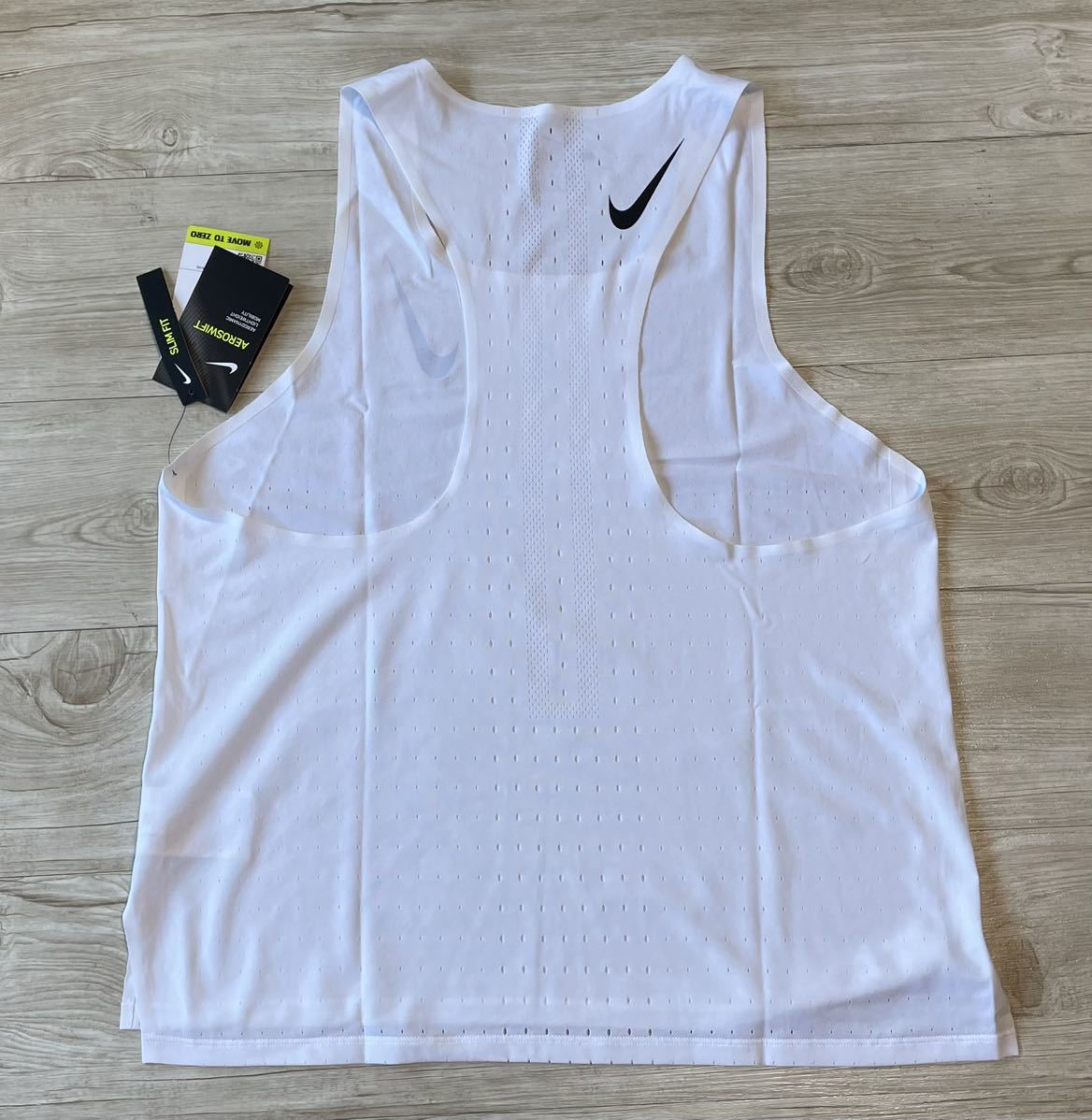 XL】新品 NIKE ナイキ エアロスイフト シングレット タンク XL】新品 NIKE ナイキ エアロスイフト シングレット タンク