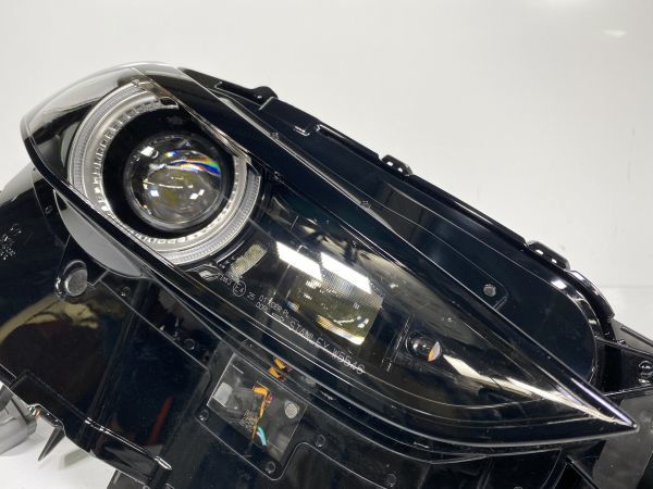 春夏秋冬おさんぽシリーズ E マツダ CX-30 右 ヘッドライト STANLEY
