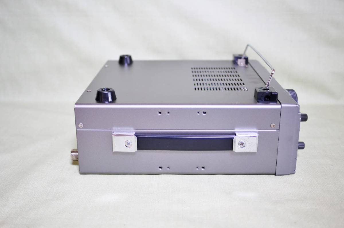 ケンウッド TS-680S HF/50MHz オールモード 100W ゼネカバ送信 ケンウッド TS-680S HF/50MHz オールモード 100W ゼネカバ送信