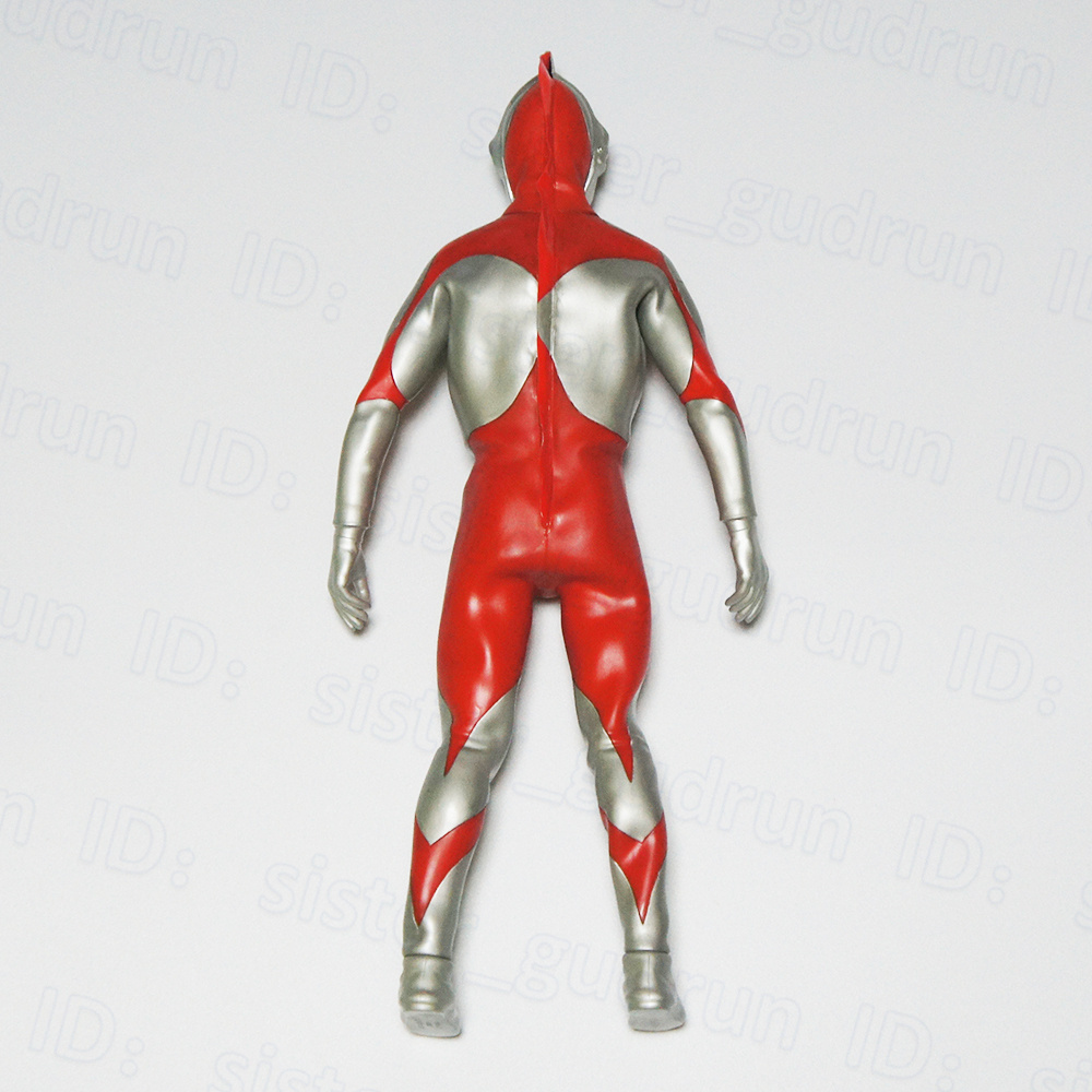 【美品】 RAH ウルトラマン A TYPE Ver.2.0 1/6 フィギュア 関節可動 人形 ウルトラシリーズ メディコムトイ MEDICOM TOY 円谷プロ *や02*_画像6