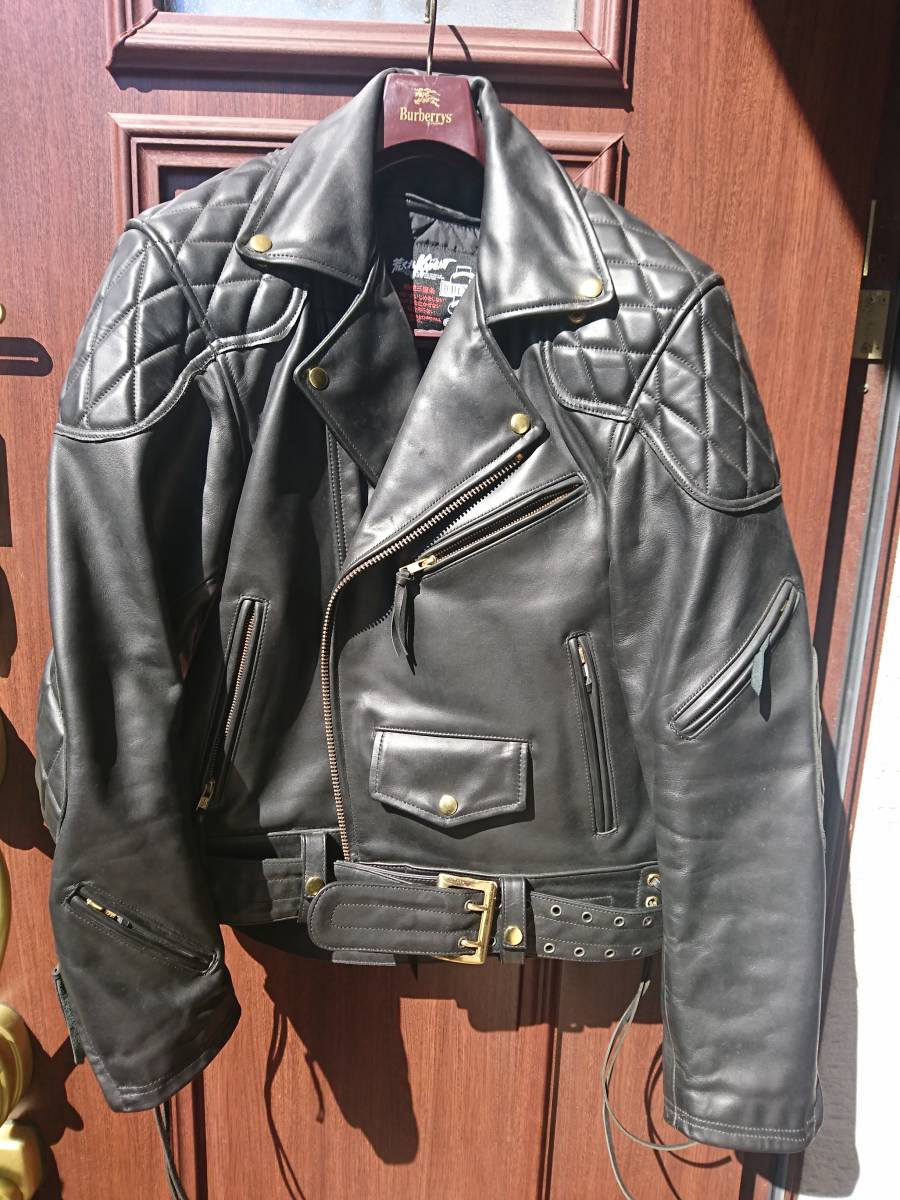 輪蛇 革ジャン 自立するタイプ LLサイズ KADOYA バイクウエア、装備