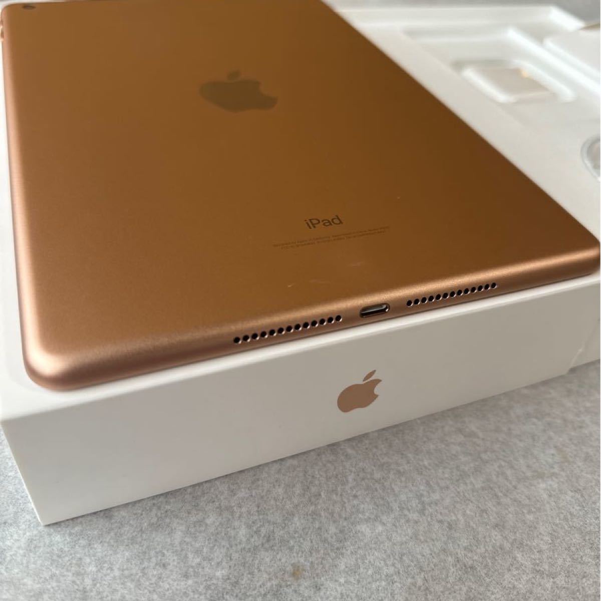 極美品 iPad 第6世代 128GB ゴールド Wi-Fiモデル GOLD｜PayPayフリマ