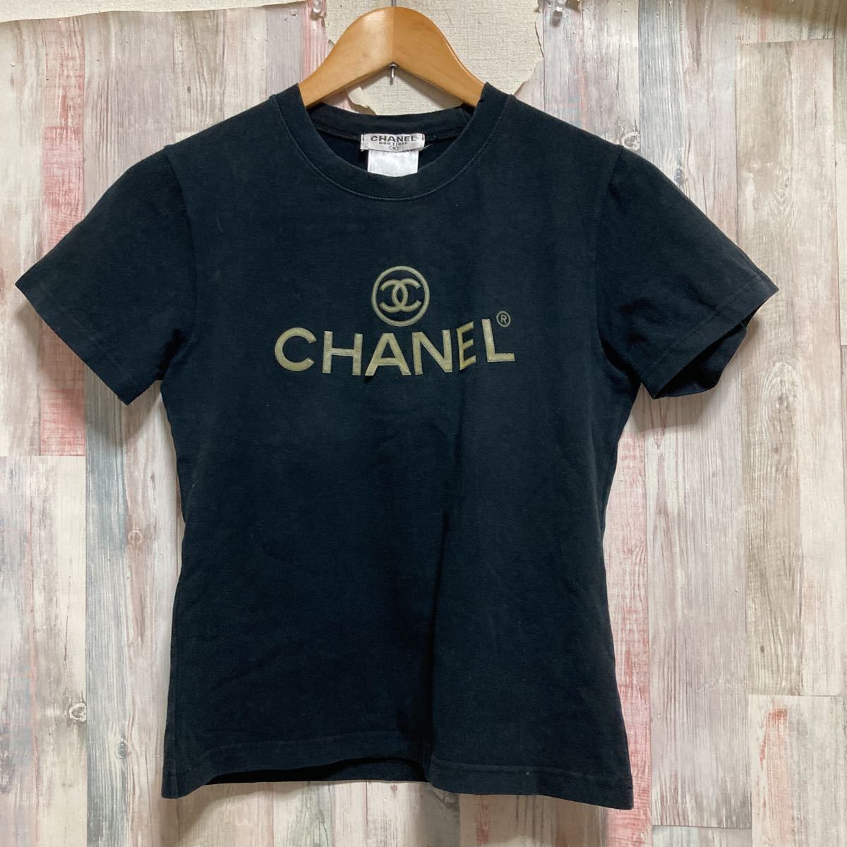 CHANEL シャネル 半袖Tシャツ size:40 ブラック ロゴ 221004(半袖T 限定特別価格 size40 「CHANEL」半袖 シャツ/ブラウス(半袖/袖なし)