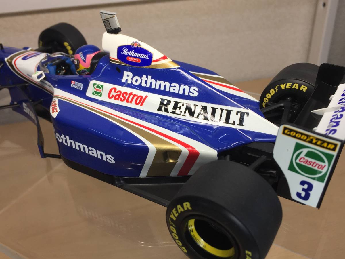 ミニチャンプス 1/18 ウィリアムズ ルノー FW19 1997年 ミニチャンプス 1/18 ウィリアムズ ルノー FW19 1997年
