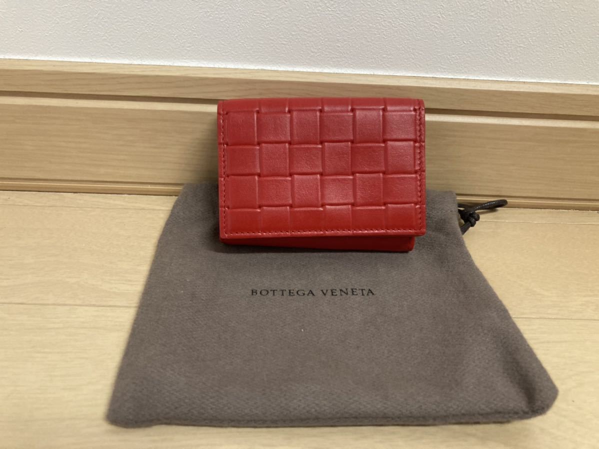 BOTTEGA VENETA ボッテガヴェネタ 3つ折りレザーミニウォレット 財布 レッド