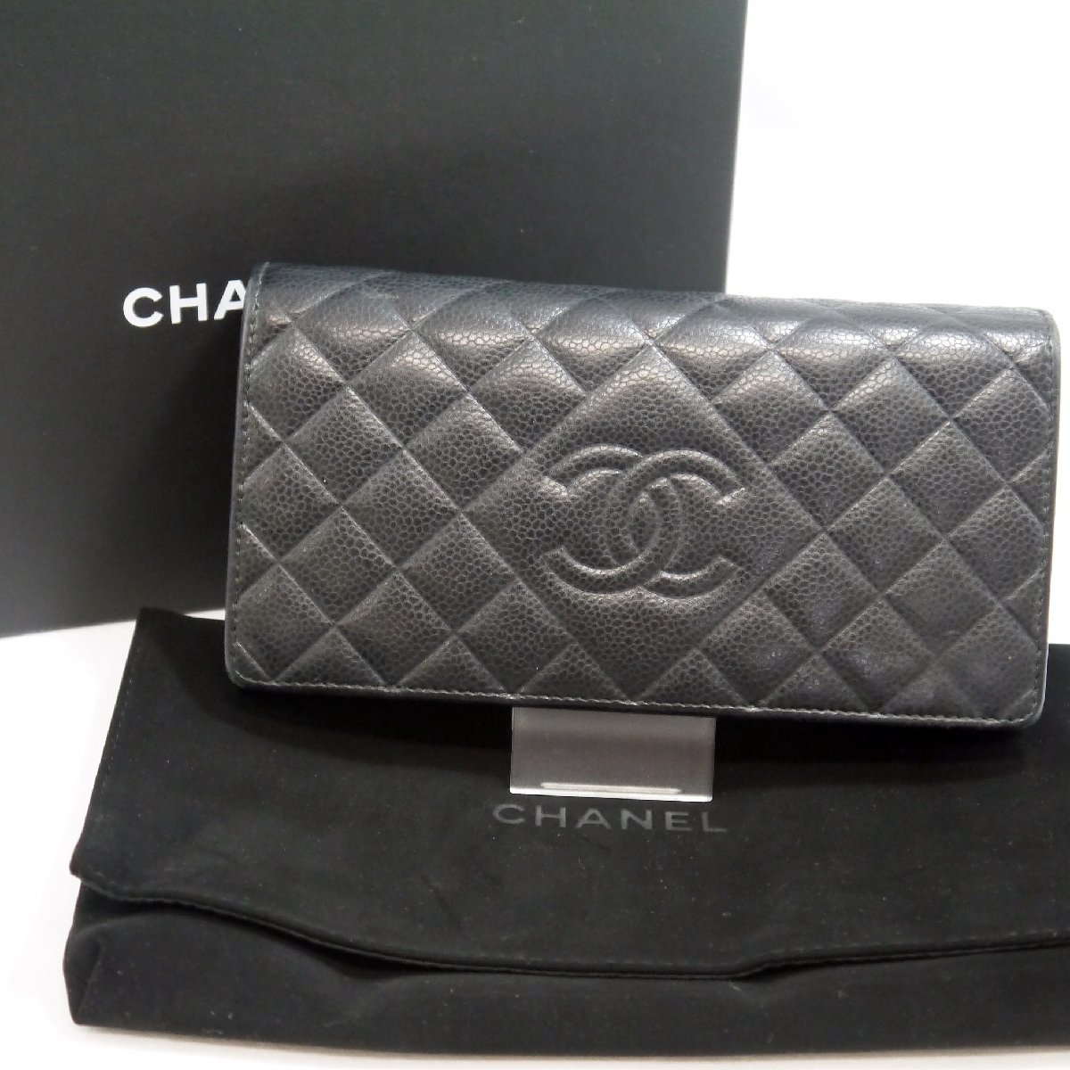 USED品・保管品 CHANEL シャネル 2つ折り 長財布 ブラック キャビア