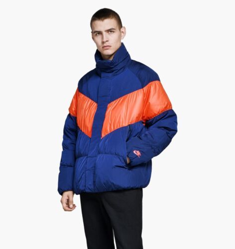 定価220ドル サイズL ナイキ ダウンフィルジャケット ブルーレッド　NSW NIKE DOWNFILL JACKET BLUE VOID_画像8