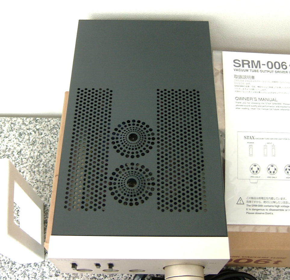 極上 美品 貴重 元箱入 取説等付属品付 STAX スタックス 真空管ドライバー SRM-006t アンプ ヘッドホン ハイエンド イヤースピーカー_画像3