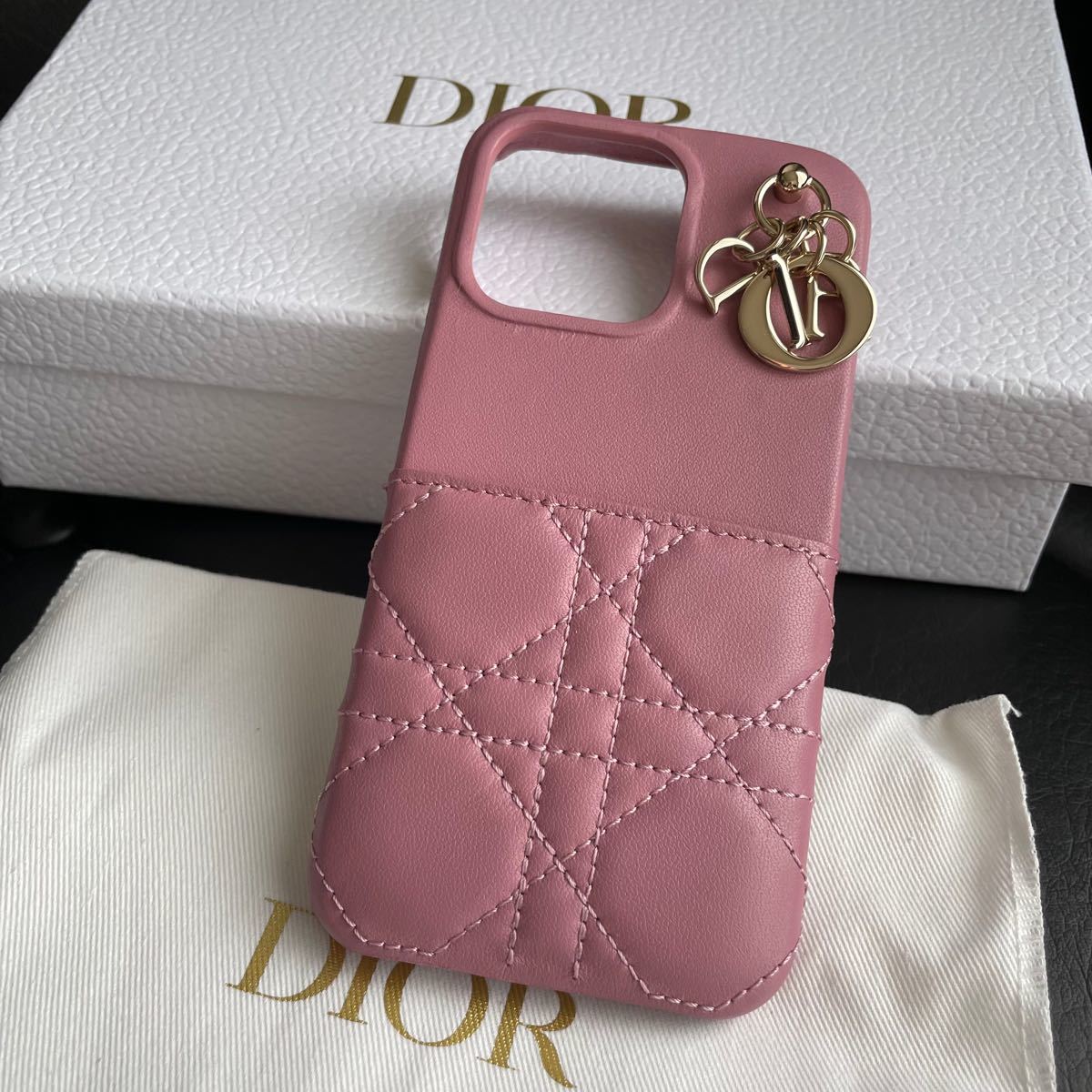 新品☆レア!LADY DIOR IPHONE 13 PROケース ラムスキン