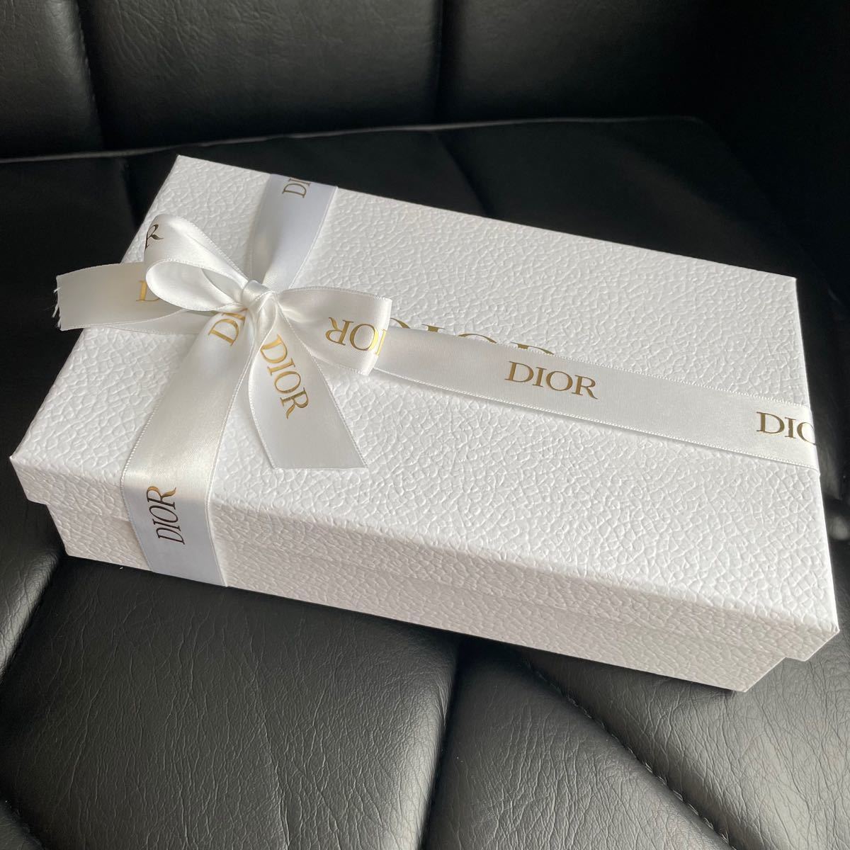 新品☆レア!LADY DIOR IPHONE 13 PROケース ラムスキン