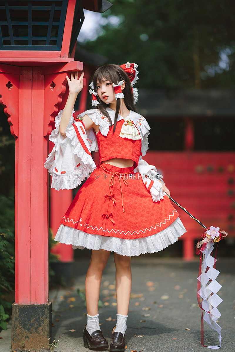 ブランド品 東方project 博麗霊夢 コスプレ衣装