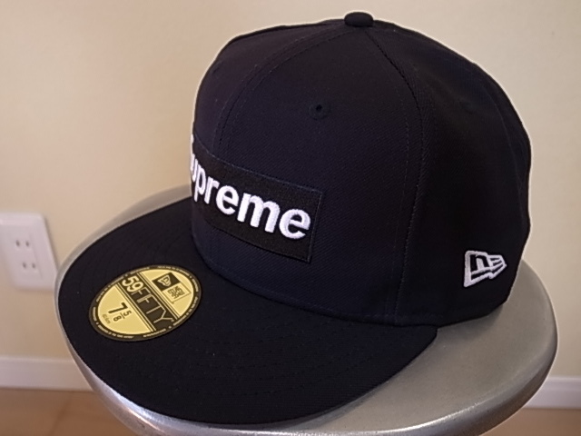 �ؑ����� �L���^�N�� 16AW Supreme �V���v���[�� .P. New Era Box