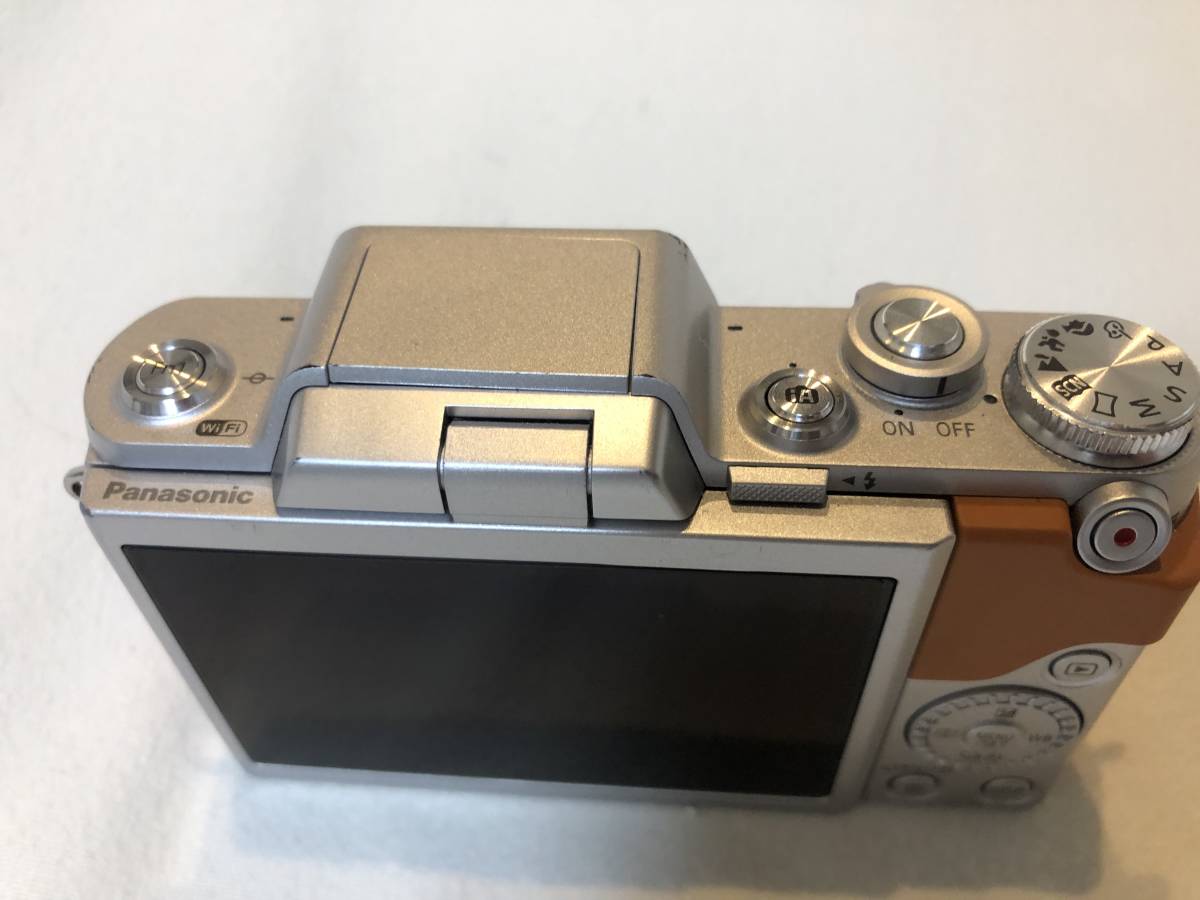 美品 Panasonic LUMIX DMC-GF7 ボディ 予備バッテリー 専用PC 美品 Panasonic LUMIX DMC-GF7 ボディ 予備バッテリー 専用PC