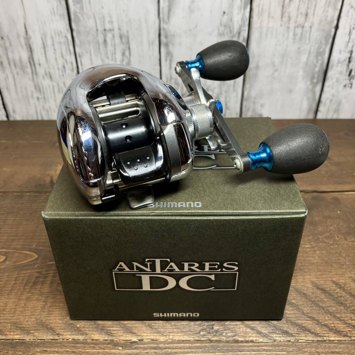 【SHIMANO】シマノ ベイトリール ANTARES DC アンタレス 右ハンドル SSRCカーボンハンドル