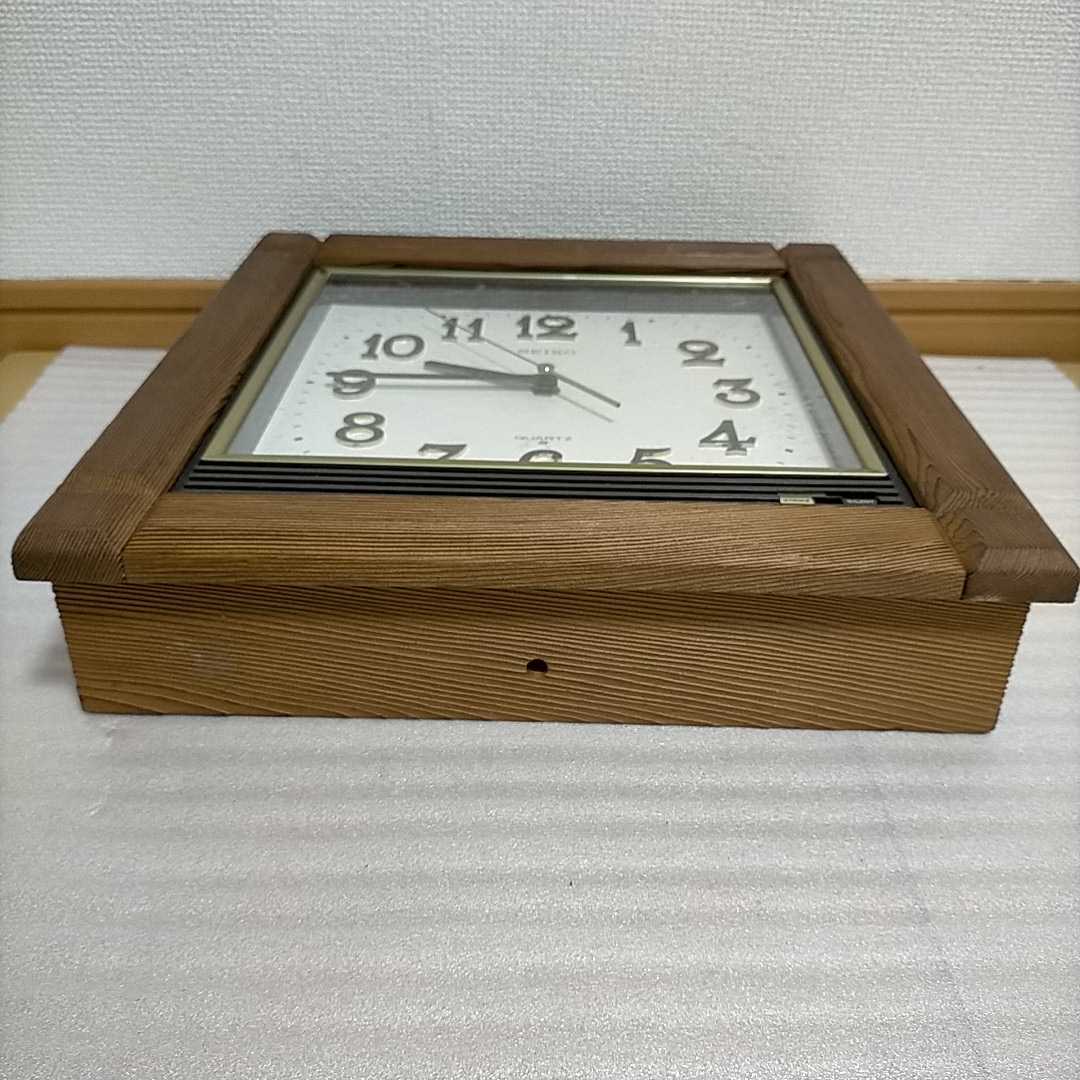 SEIKO セイコー 壁掛け 時計 木製 掛け 時計 QUARTZ 当時物 昭和 SEIKO セイコー 壁掛け 時計 木製 掛け 時計 QUARTZ 当時物 昭和