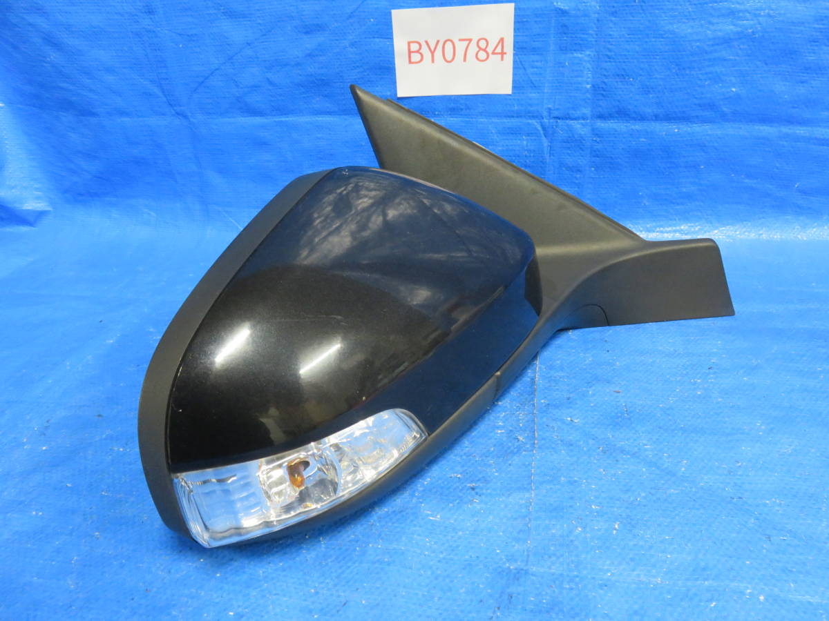 BY0784 Volvo V70(2011 year ) ( right ) door mirror / driver`s seat side mirror / turn signal attaching / original / black 
