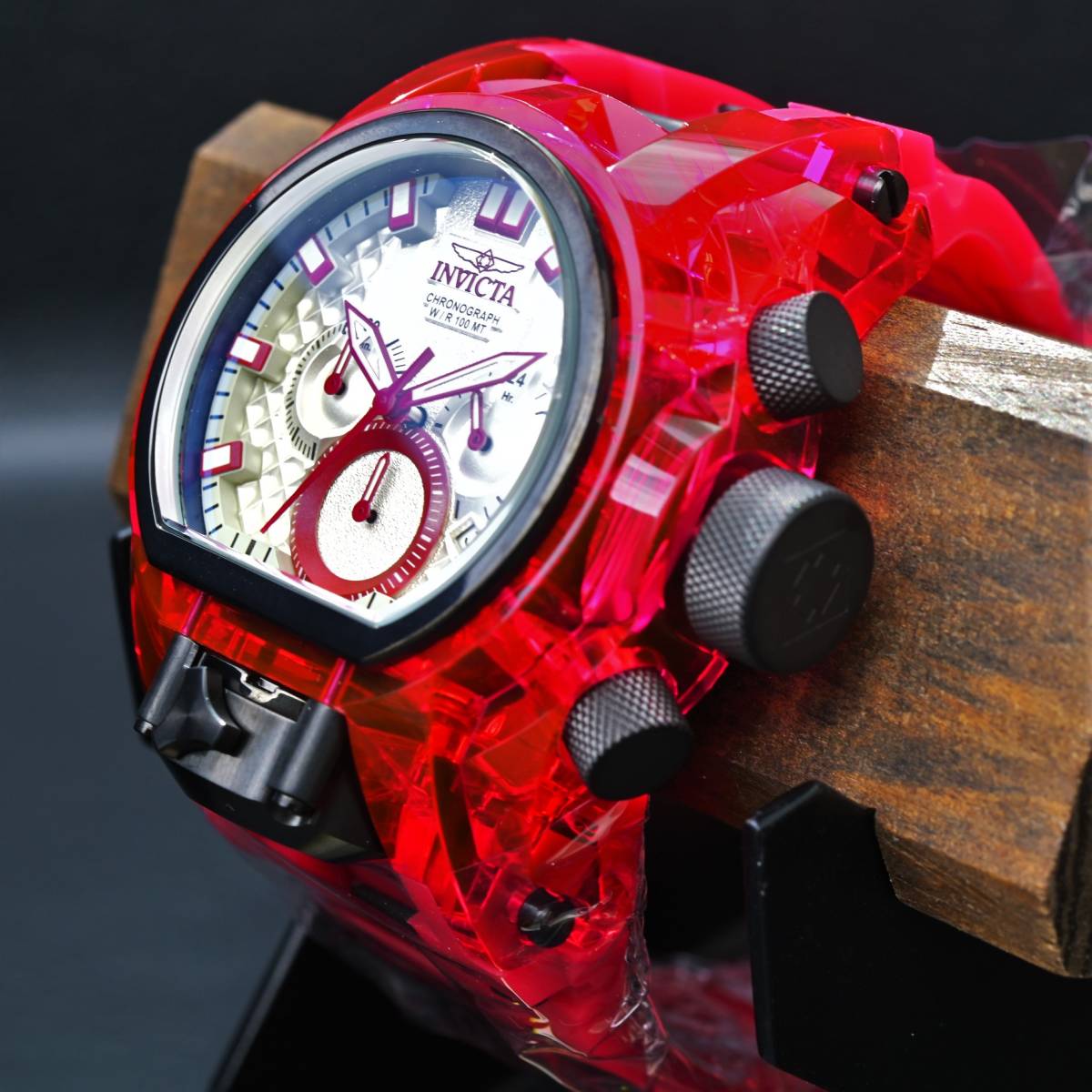 INVICTA インビクタ『Bolt Zeus Mugnum 29996』☆2つのムーブメント