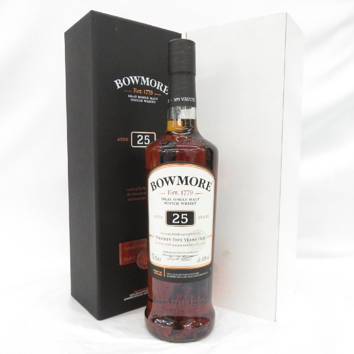 ベストにお ウイスキー ボウモア25年 700ml シングルモルト 洋酒