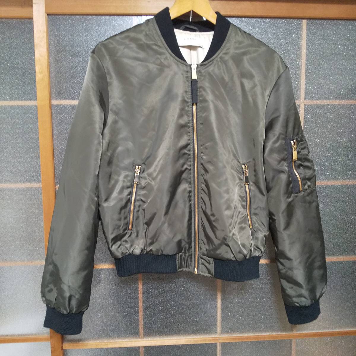 公式の店舗 G1702 ZARA ザラ 総柄 ジャケット ブルゾン アウター XS