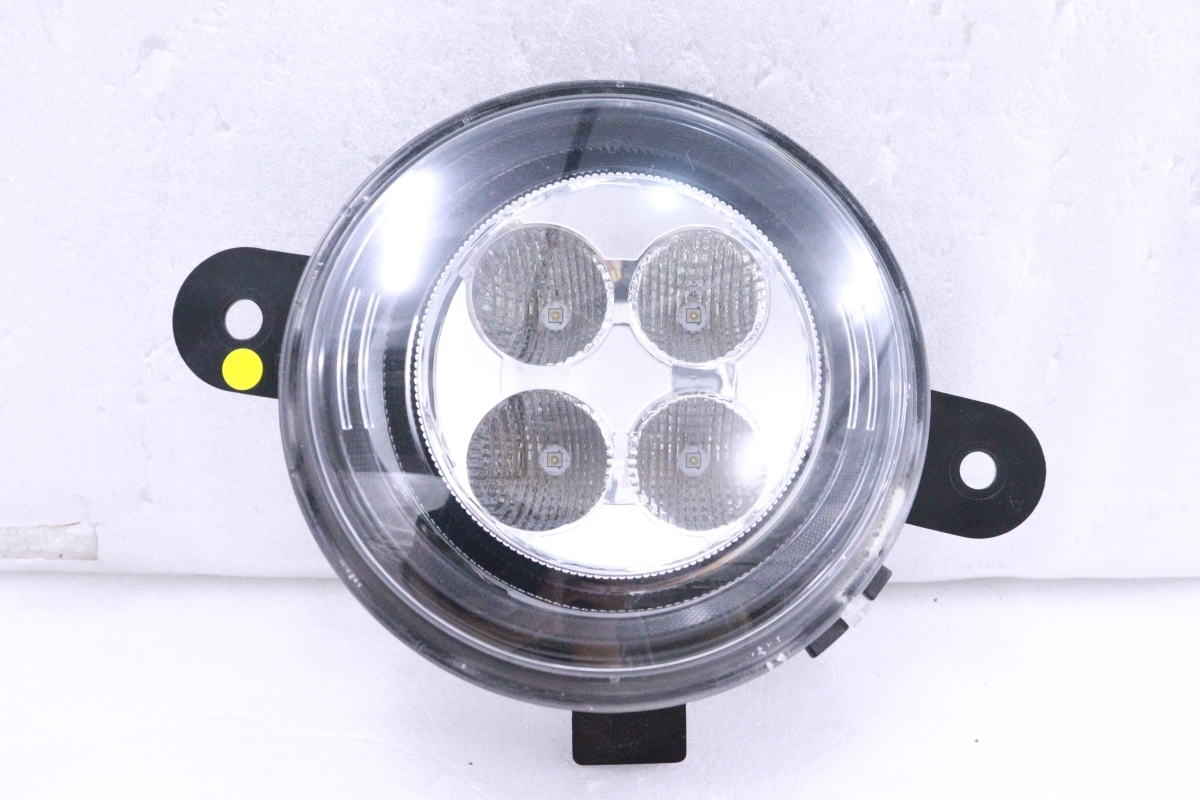 20-1014★美品★LED ルノー AHH4B トゥインゴ★左デイライト 266056092R ASSY 純正 (KK)_画像1