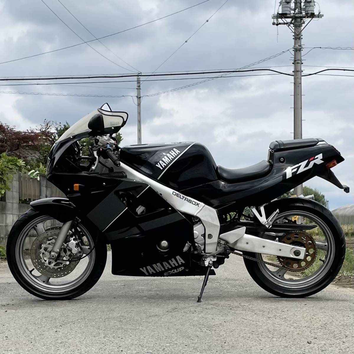 FZR250R 実動 書類付き 3LN ダイシン 絶版 旧車 ヤマハ 検)FZR FZR250R 実動 書類付き 3LN ダイシン 絶版 旧車 ヤマハ 検)FZR