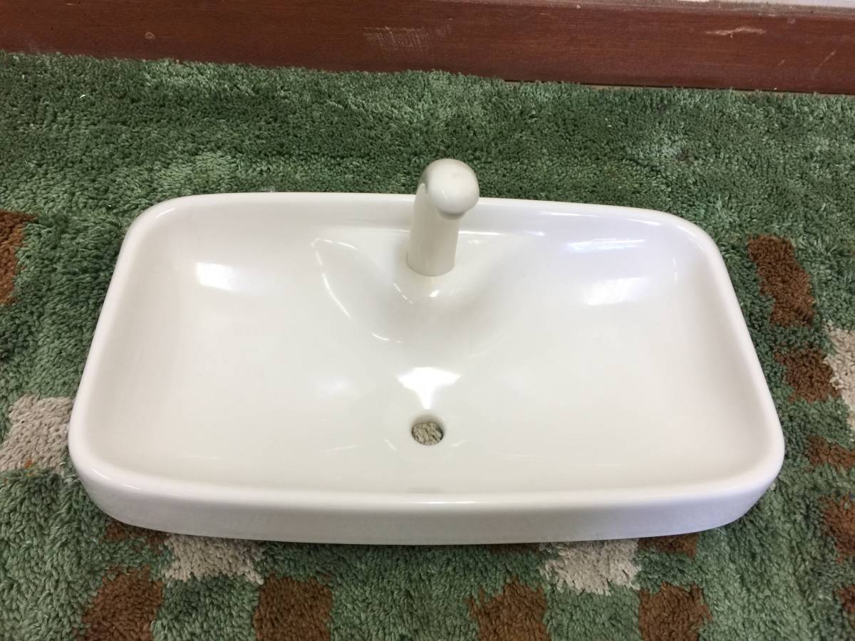 【数量限定】 【中古】INAX(イナックス)☆トイレ便器・洋式便器/ロータンクフタ☆「T-880」タンク用の蓋(ふた)☆#BN8(オフホワイト)☆直接引き取り可 洋式 【数量限定】 【中古】INAX(イナックス)☆トイレ便器・洋式便器/ロータンクフタ☆「T-880」タンク用の蓋(ふた)☆#BN8(オフホワイト)☆直接引き取り可 洋式