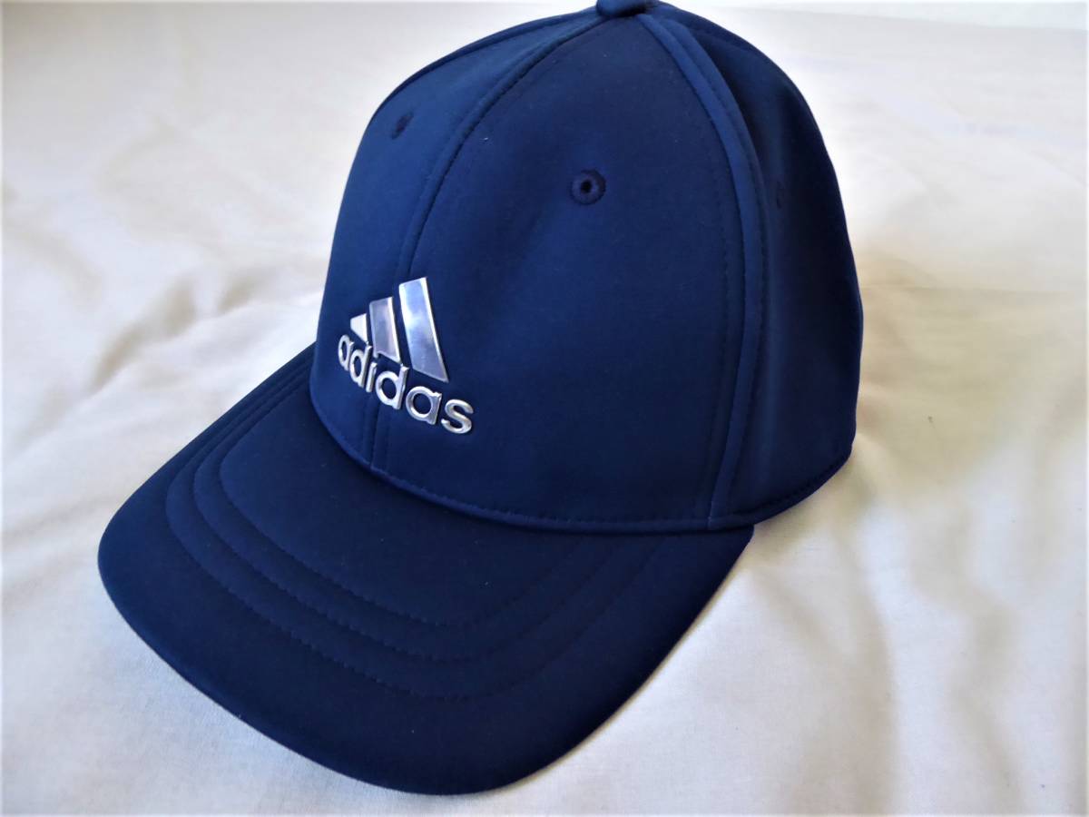 adidas GOLF アディダス ゴルフ 保温 裏フリース メタルロゴ キャップ 　フリー　紺　57-60cm　①_画像1