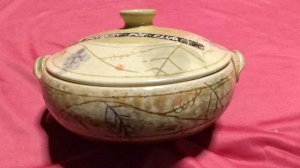 ＵＳＥＤ 土鍋(一人用) サイズ直徑約１９ｃｍ 深さ約６ｃｍ ベージュ系