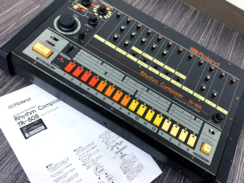 □Roland TR-808 リズムマシン ドラムマシン リズムコンポーザー